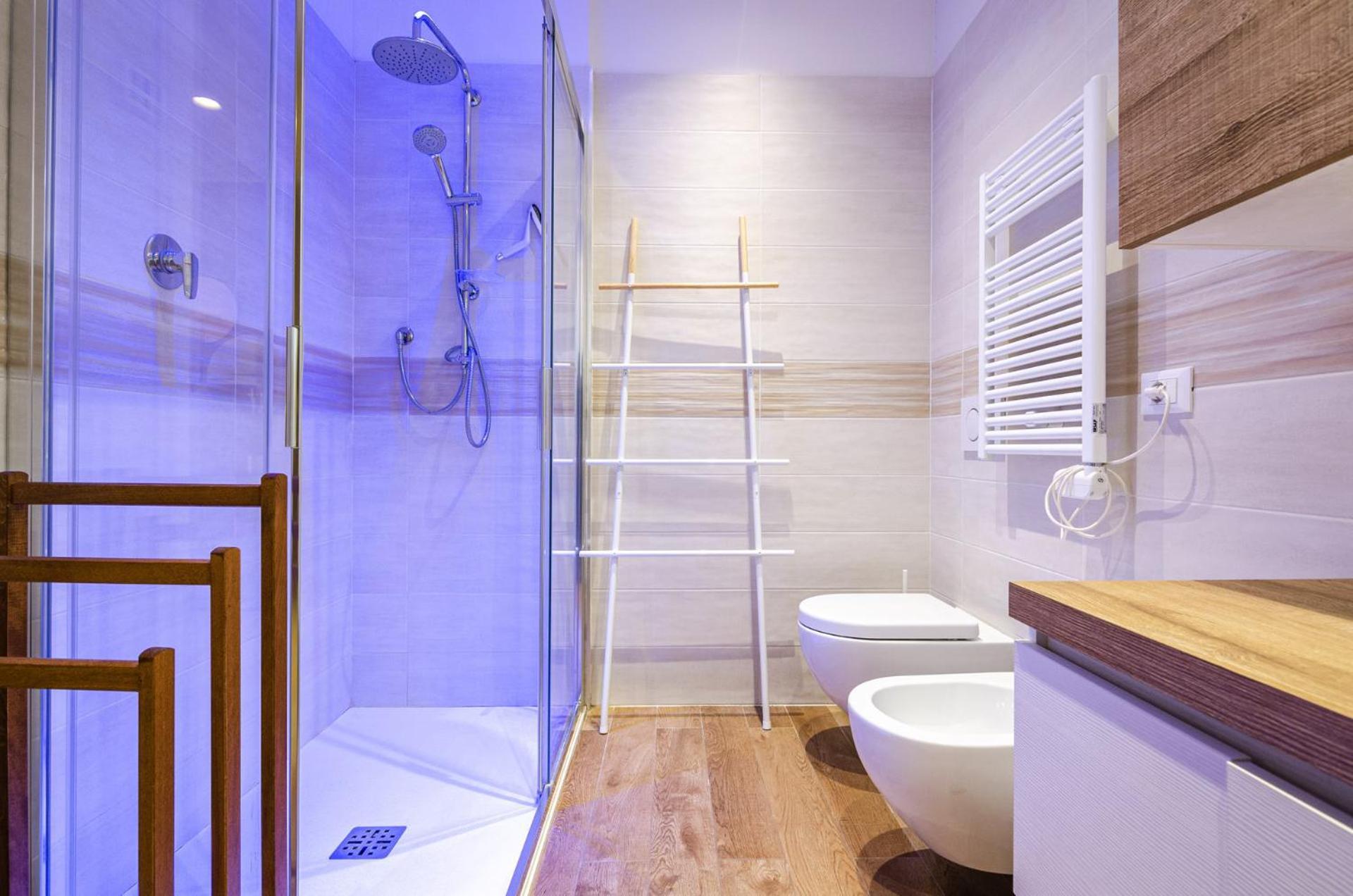 Goito Luxury Apartment, In The Historical Center Bologna Bagian luar foto